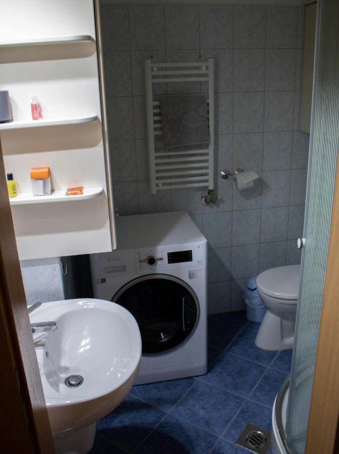 شقة Csalogany Apartman Szekszárd المظهر الخارجي الصورة