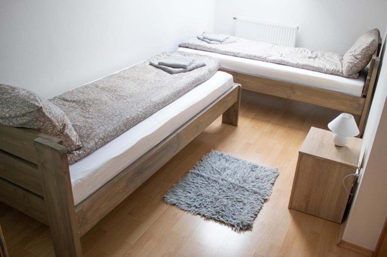 شقة Csalogany Apartman Szekszárd المظهر الخارجي الصورة