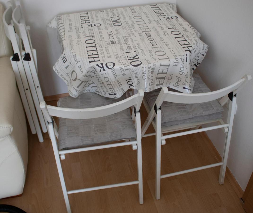 شقة Csalogany Apartman Szekszárd المظهر الخارجي الصورة