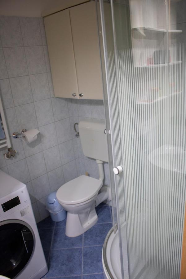 شقة Csalogany Apartman Szekszárd المظهر الخارجي الصورة